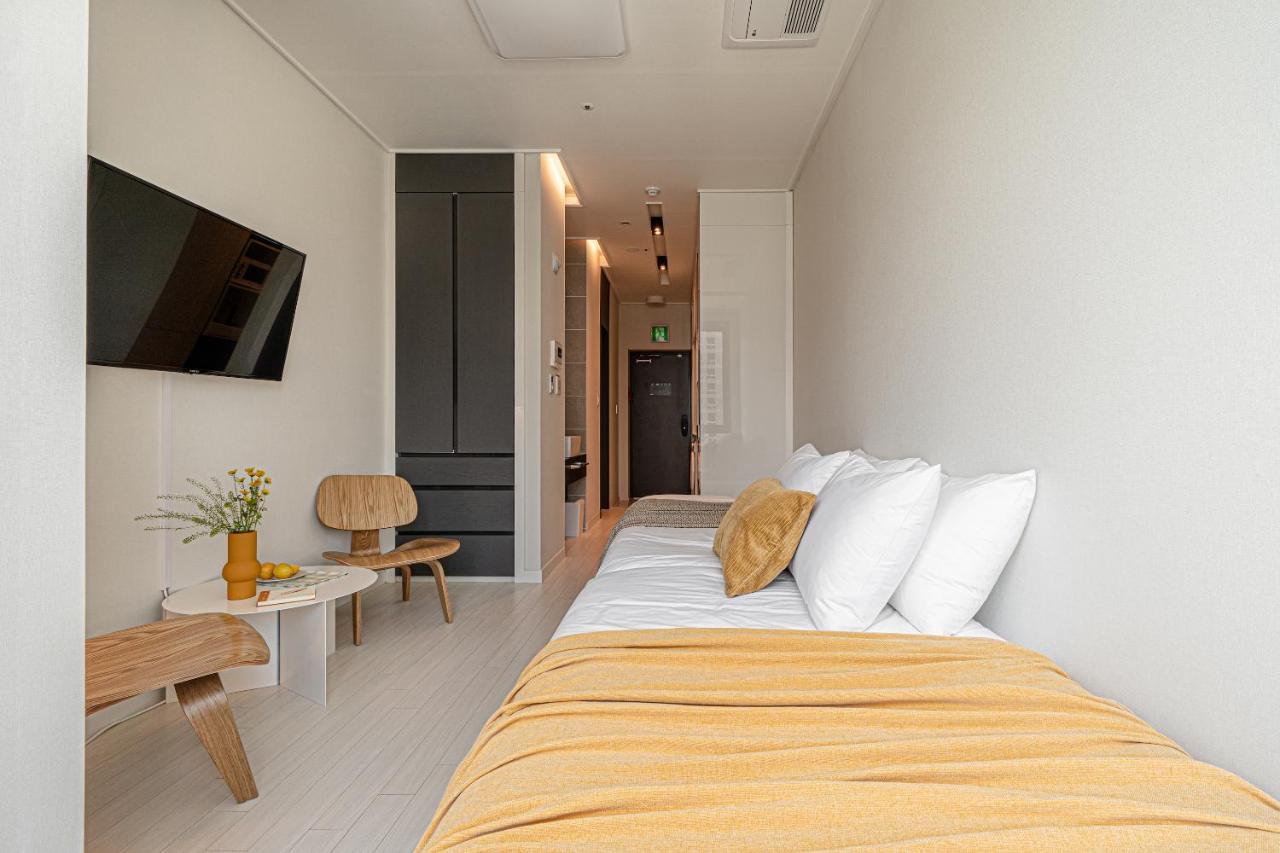 Urbanstay Seomyeon Busan Exterior photo