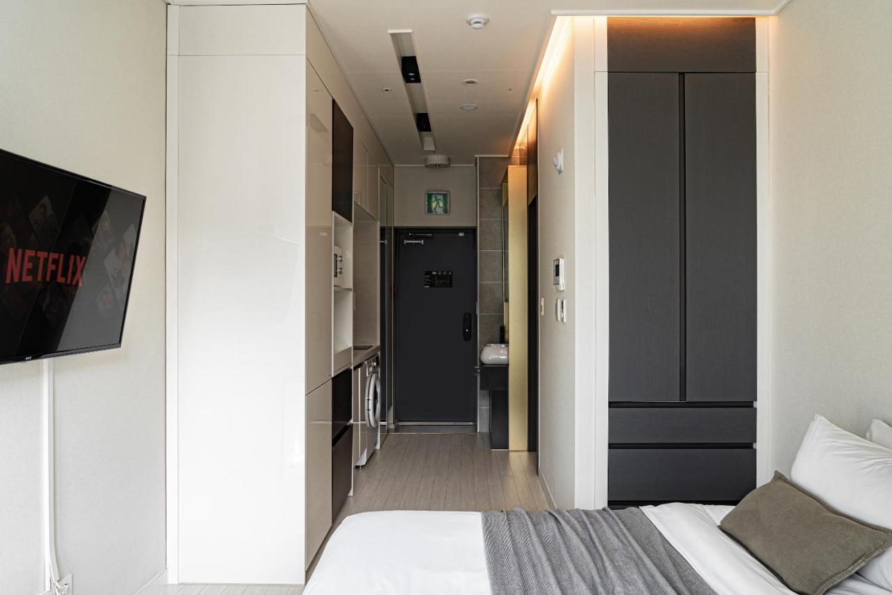 Urbanstay Seomyeon Busan Exterior photo