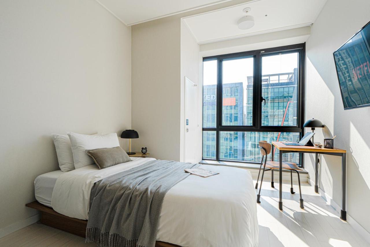 Urbanstay Seomyeon Busan Exterior photo