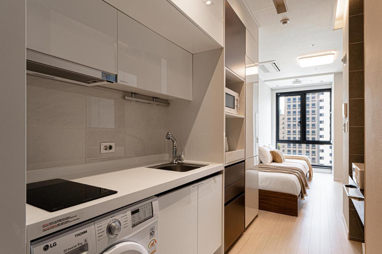 Urbanstay Seomyeon Busan Exterior photo