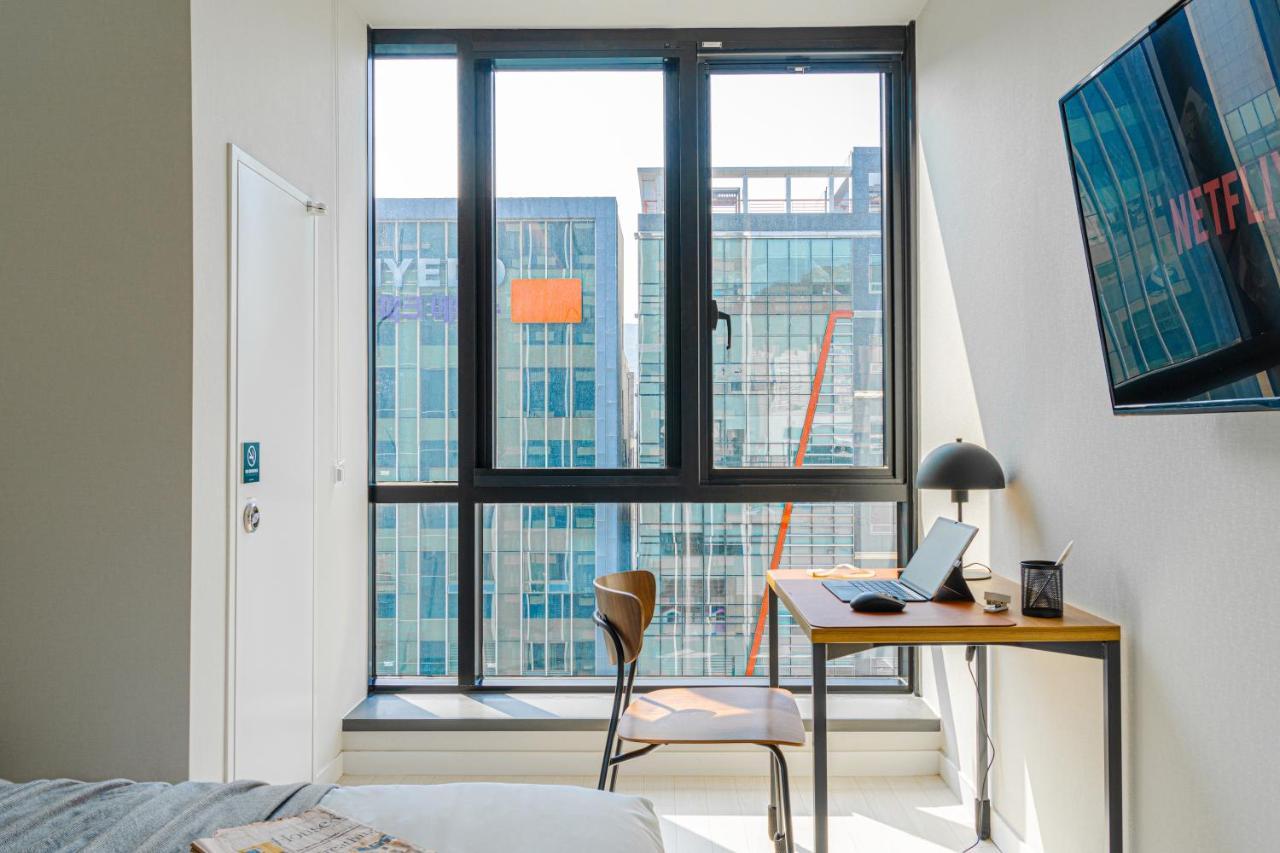 Urbanstay Seomyeon Busan Exterior photo