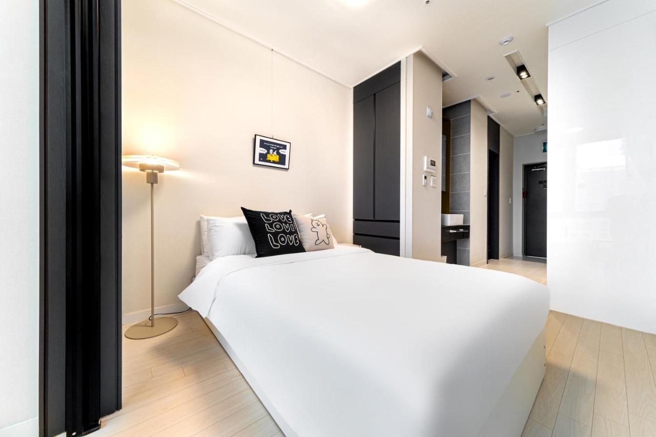 Urbanstay Seomyeon Busan Exterior photo